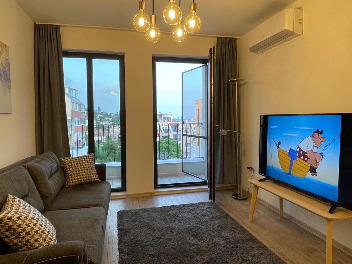 Mali Apartment Varna Exteriör bild